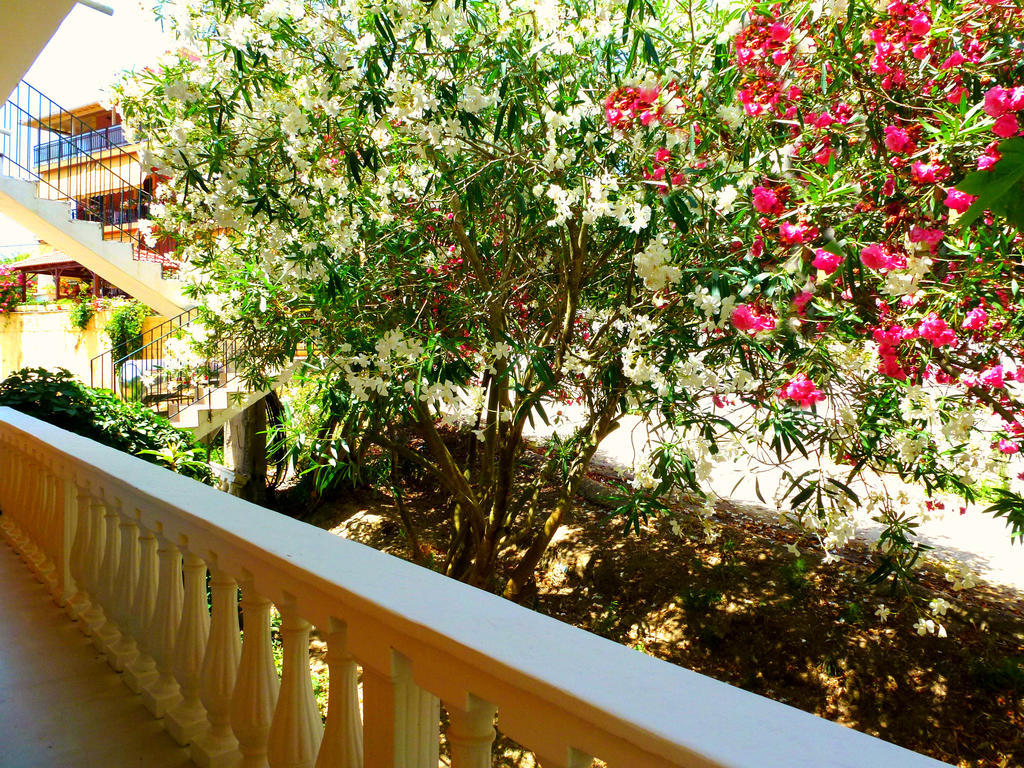 Villa Vania Gardenos Vitalades Exterior photo